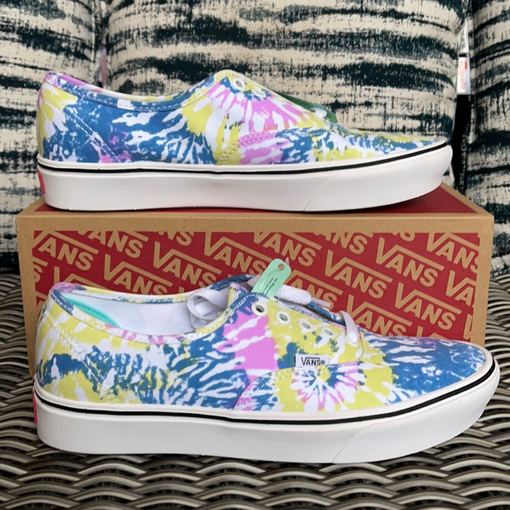Vans Tie-Dye Canvas Low-Top Sneakers in Blue, Pink, Yellow
